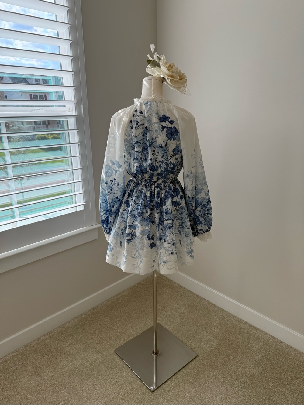 Anthropologie Blue & White Floral Mini Dress with Lace Trim - Picture 10 of 12